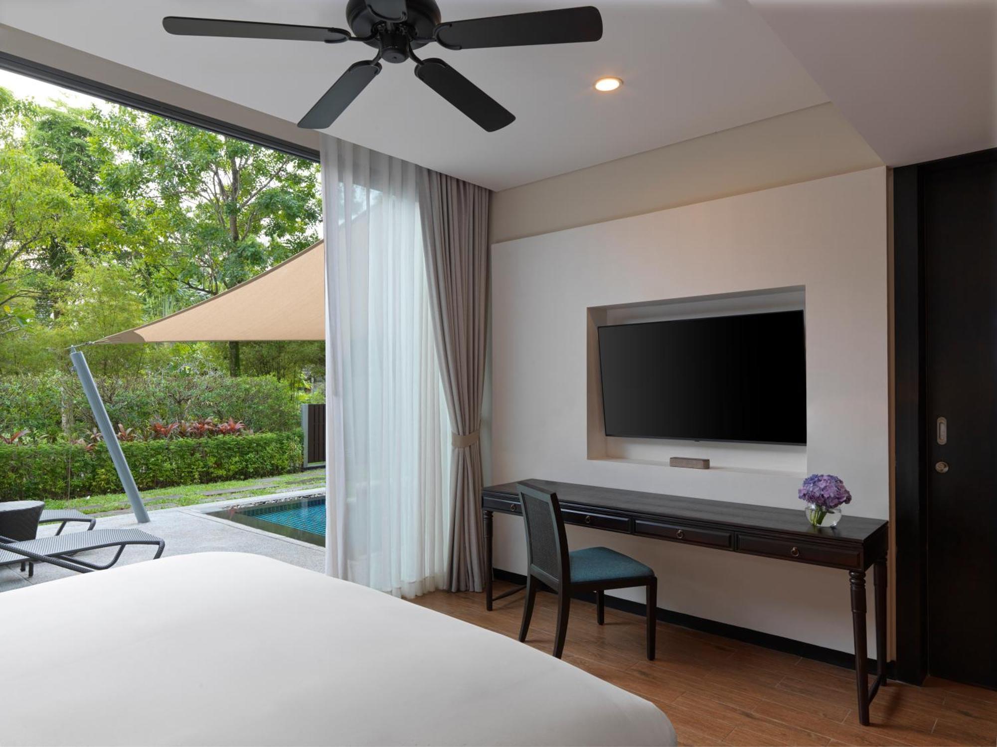 Avani Plus Mai Khao Phuket Suites Екстериор снимка