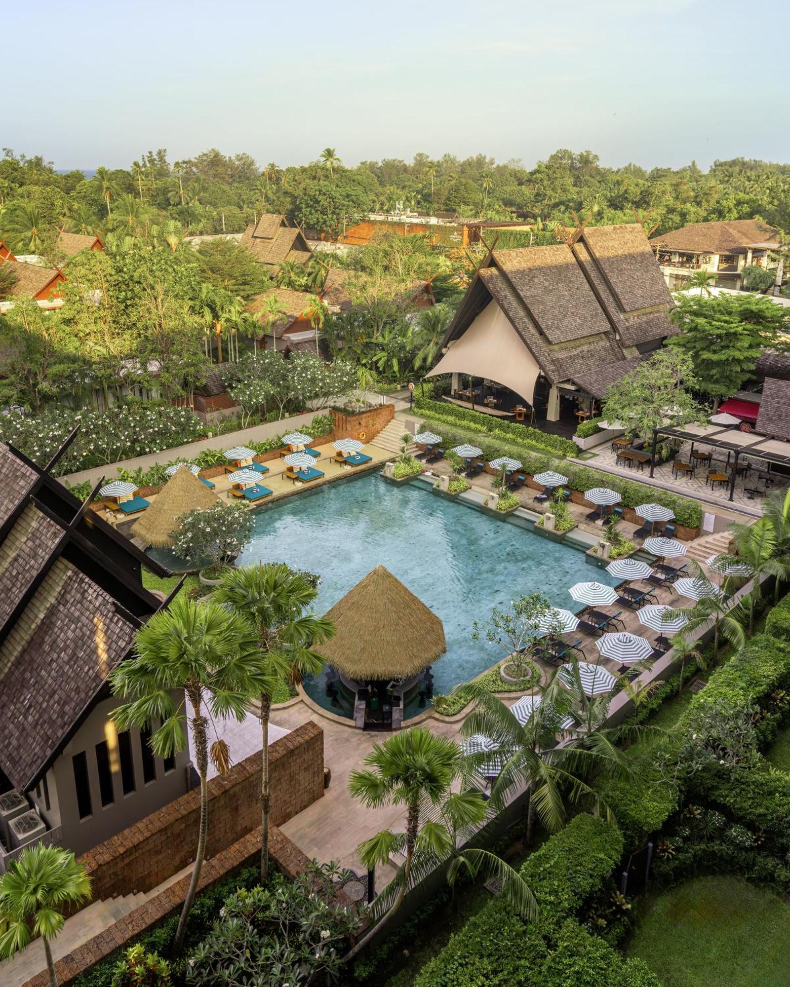 Avani Plus Mai Khao Phuket Suites Екстериор снимка