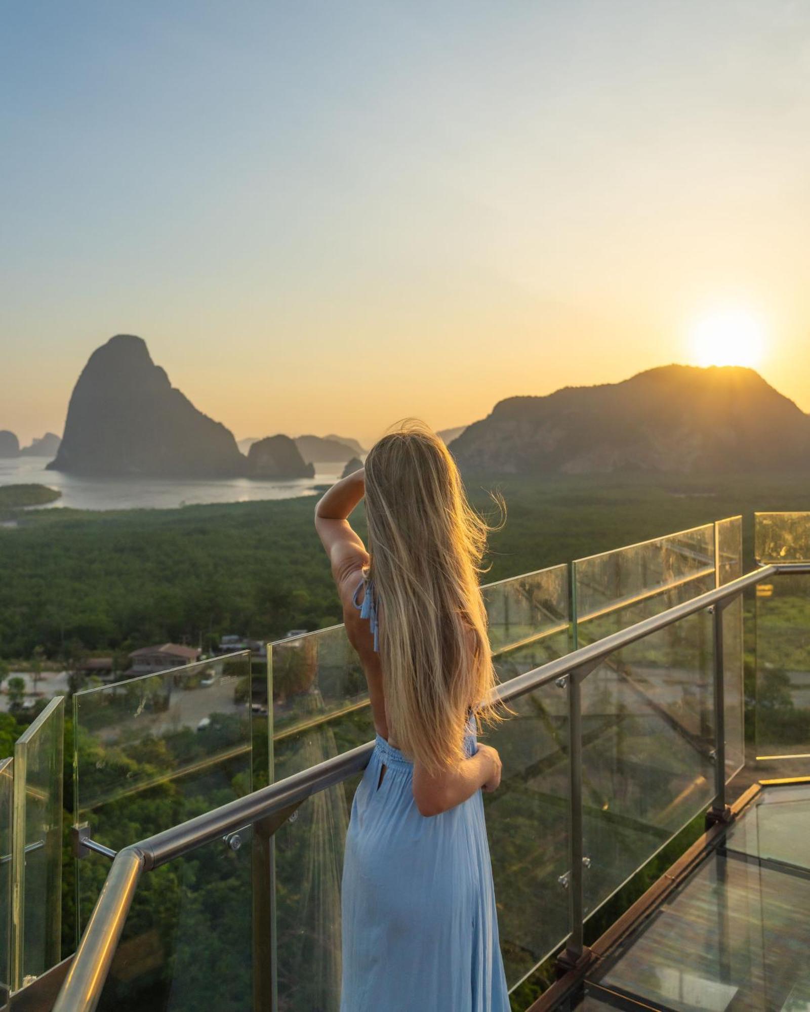 Avani Plus Mai Khao Phuket Suites Екстериор снимка