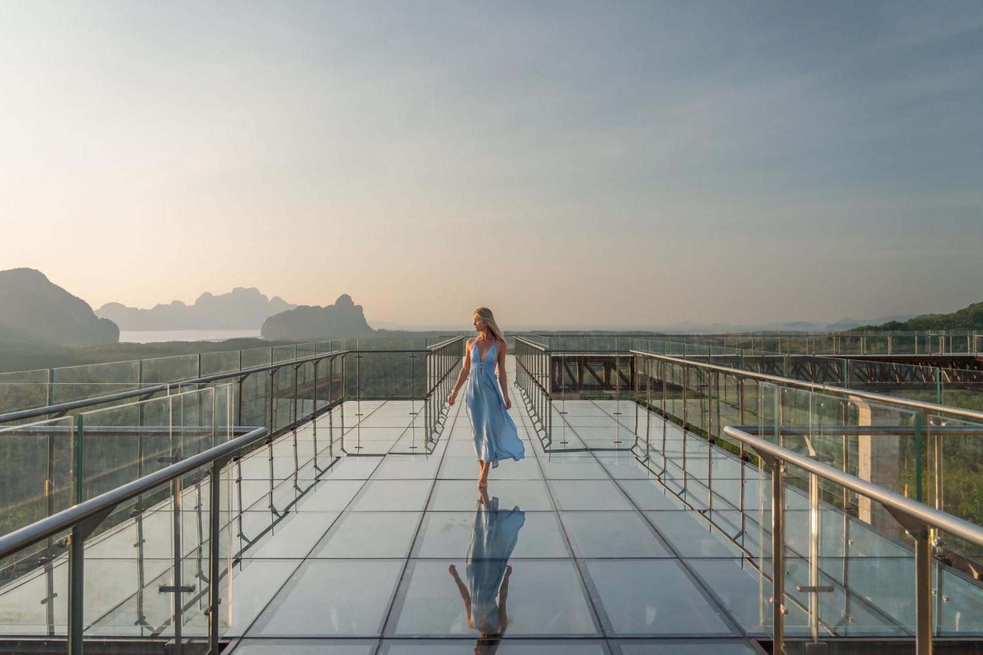 Avani Plus Mai Khao Phuket Suites Екстериор снимка